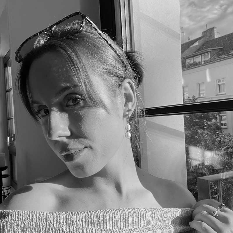 Elena-Winter Elena Winter